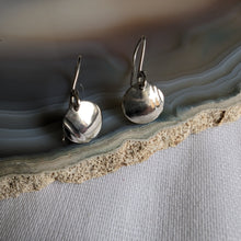 Load image into Gallery viewer, Round silver drop earrings with wavy textured design
