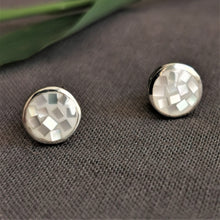 Load image into Gallery viewer, Mother of pearl mosaic pieces in round silver earrings with stud backs
