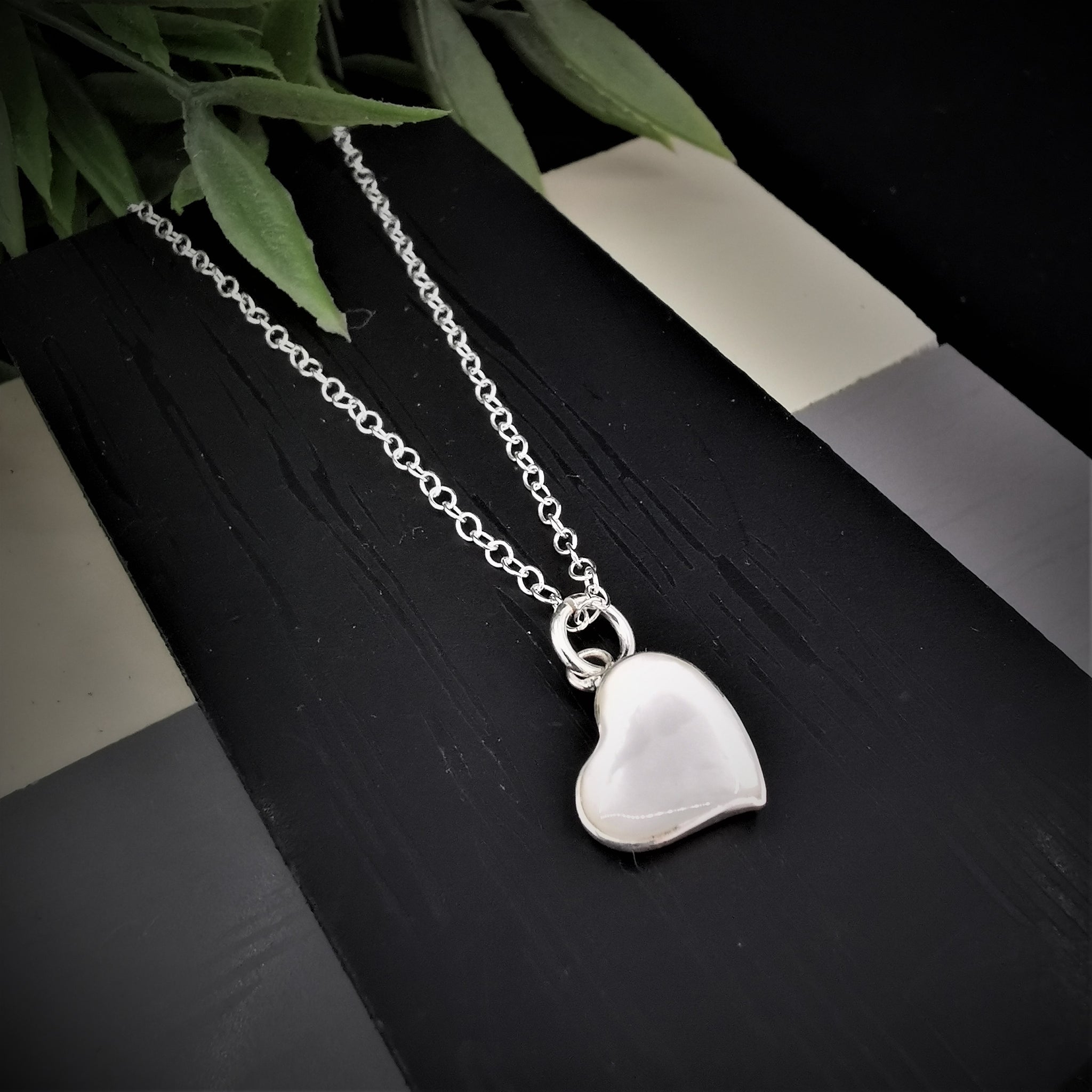 Maverick Stylish and Trendy Tilted Heart Pendant and Chain; Elegant Metal  Necklace (Silver) : Amazon.in: Fashion
